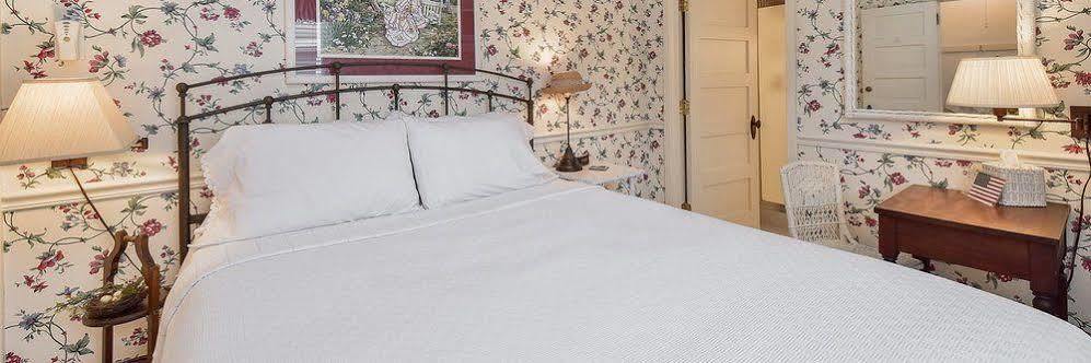 Harrison House Bed & Breakfast Naperville Exterior foto
