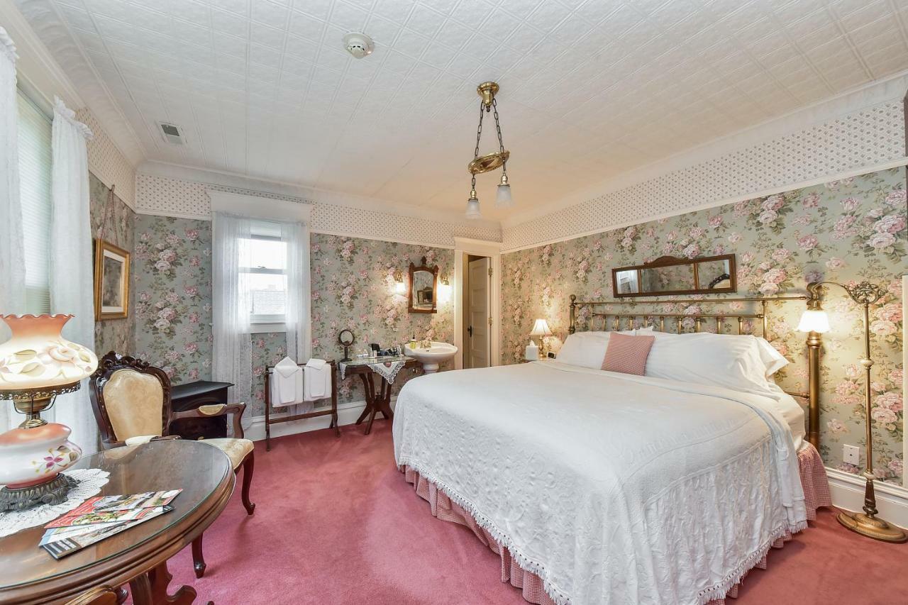 Harrison House Bed & Breakfast Naperville Exterior foto
